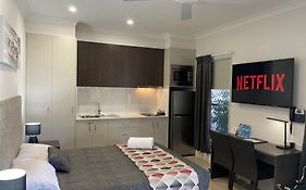 Northpoint Motel Apartments